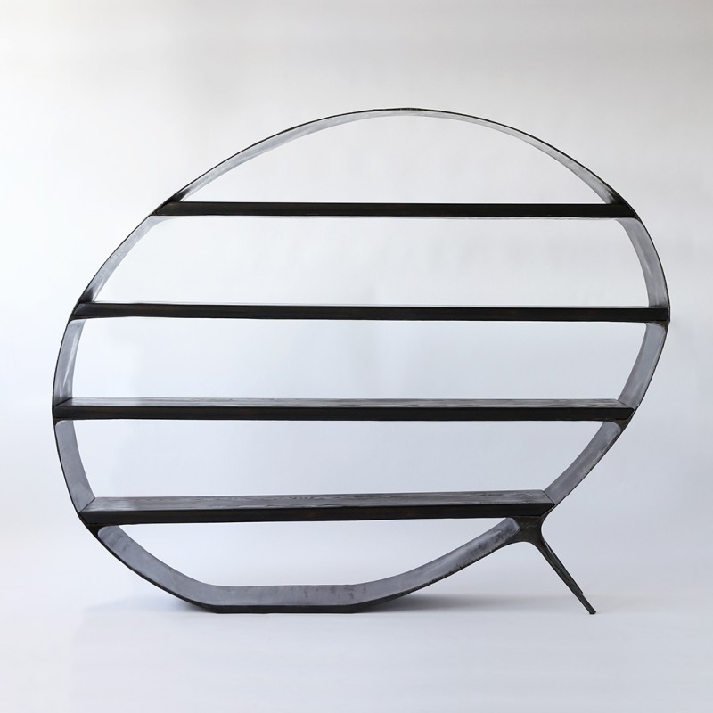 <a href="https://www.galeriegosserez.com/artistes/loellmann-valentin.html">Valentin Loellmann </a> - Steel - Oval shelf